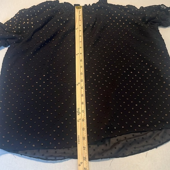 J. Crew Black and Gold Ruffleneck Top with Foil Clip Dot Size M - Picture 8 of 13